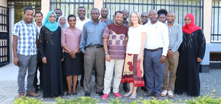 Resilience Academy and GeoICT4e training to university experts on e-learning using Digicampus